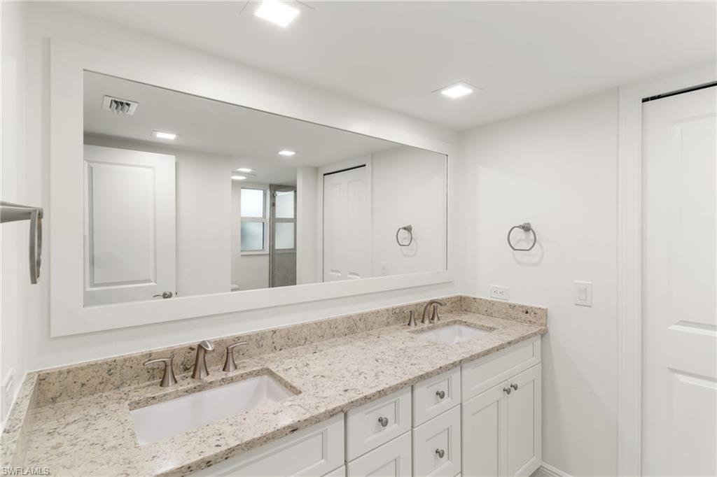 3049 W Gulf Dr 101 Property Photo 22