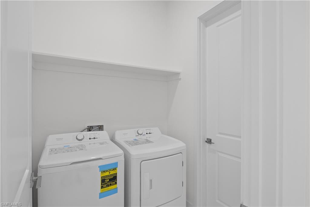 442 Poplar St Property Photo 16