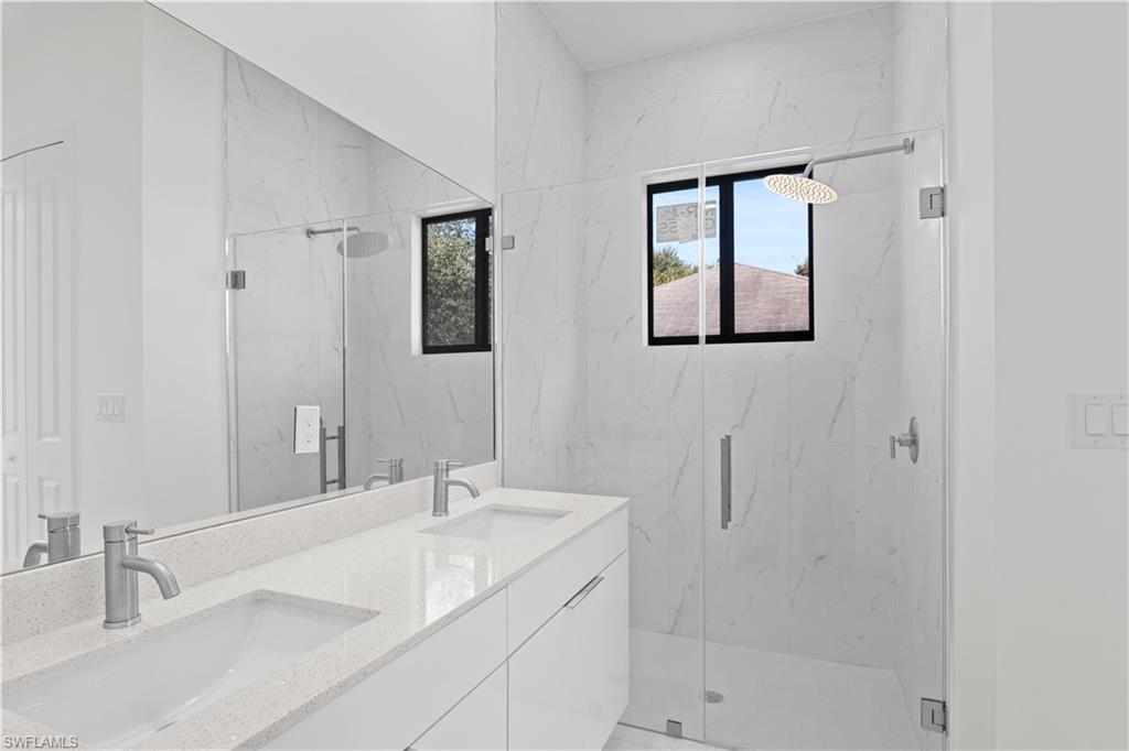442 Poplar St Property Photo 26