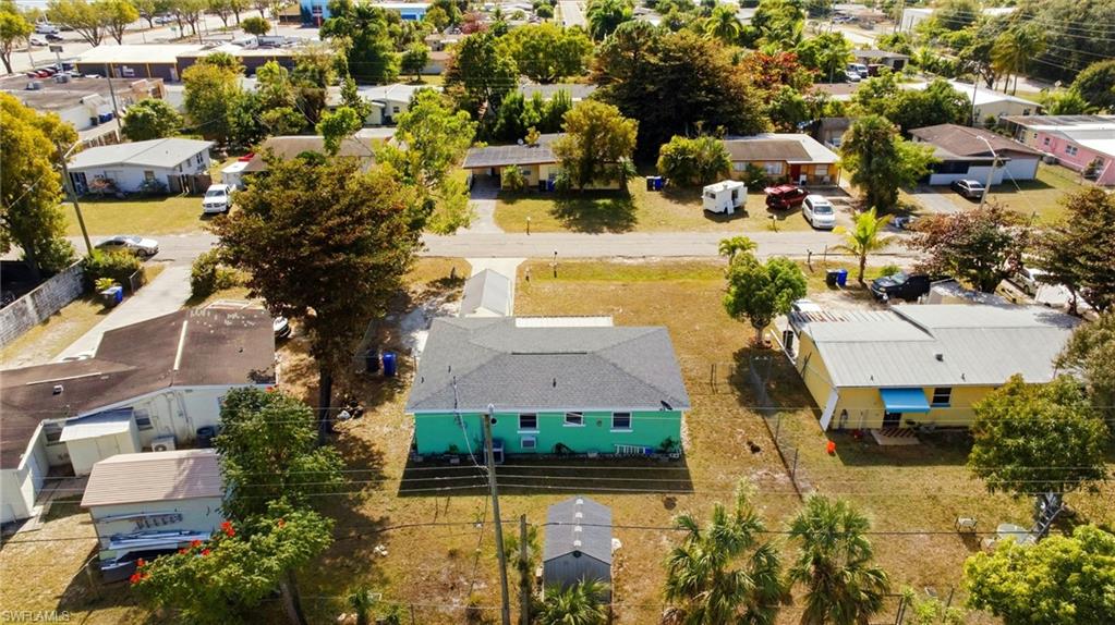 2431 Hunter Ter Property Photo 29