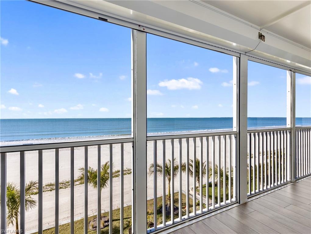 5000 Estero Blvd 407 Property Photo 2