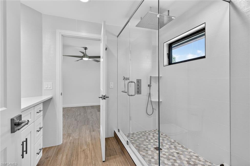 1211 Periwinkle Way Property Photo 36