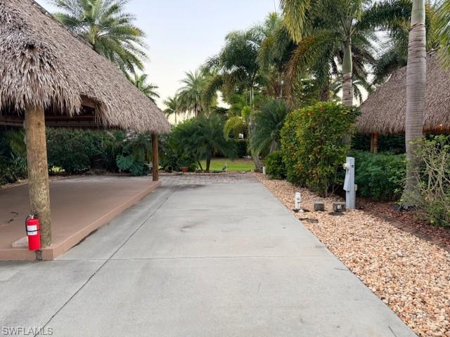 10212 Yellowtop Trl Property Photo 3