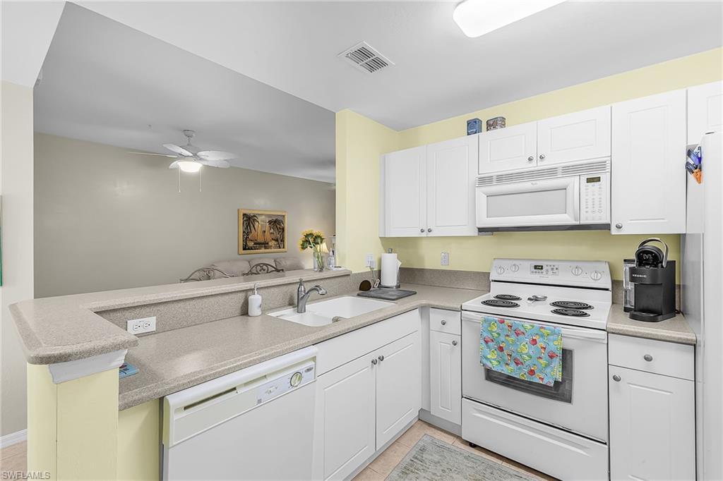 4219 Bellasol Cir 1711 Property Photo 2