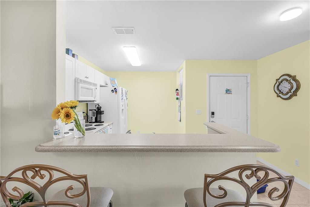 4219 Bellasol Cir 1711 Property Photo 4