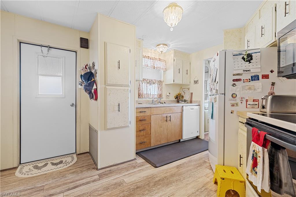 3544 Celestial Way Property Photo 4