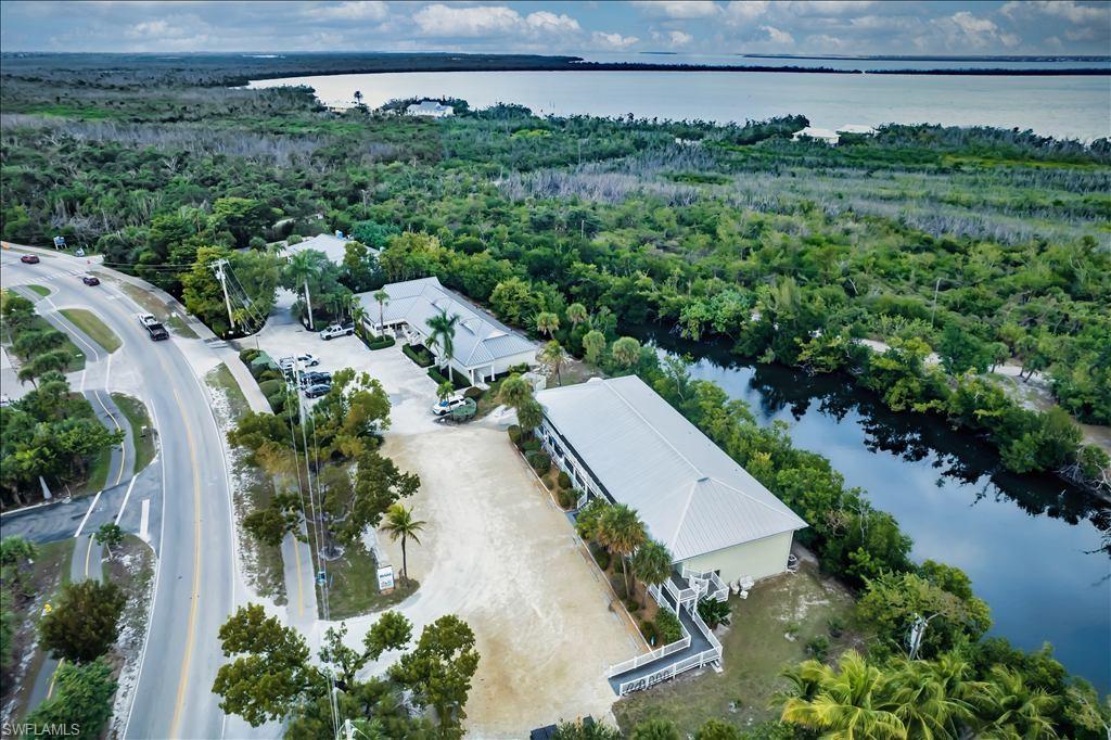 2440 Palm Ridge Rd Property Photo 8