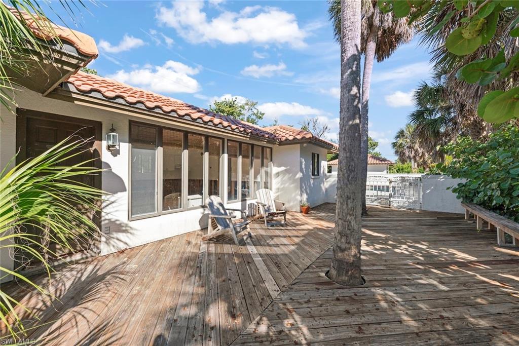 16632 Captiva Dr Property Photo 10