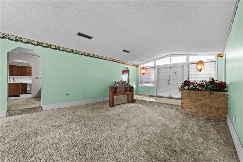1085 West Ave Property Photo 34