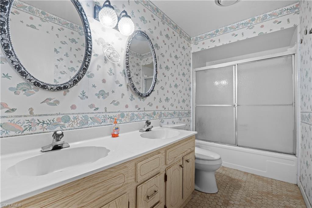 1085 West Ave Property Photo 39