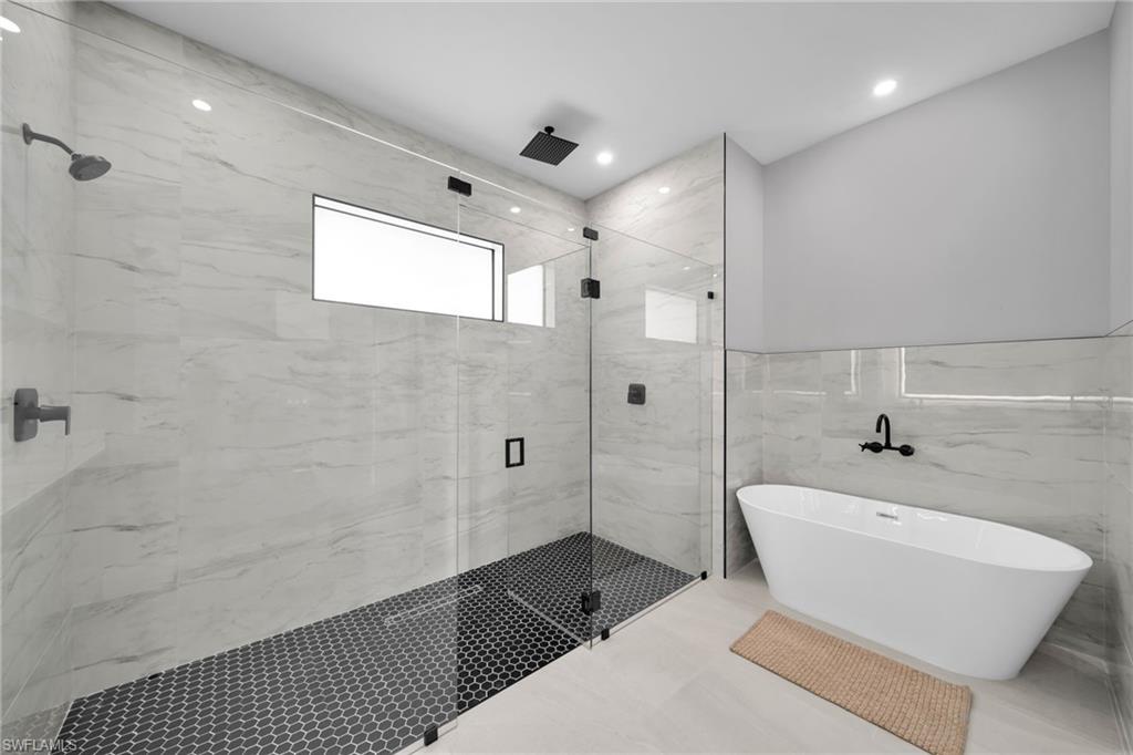 1002 Kanuga St E Property Photo 26