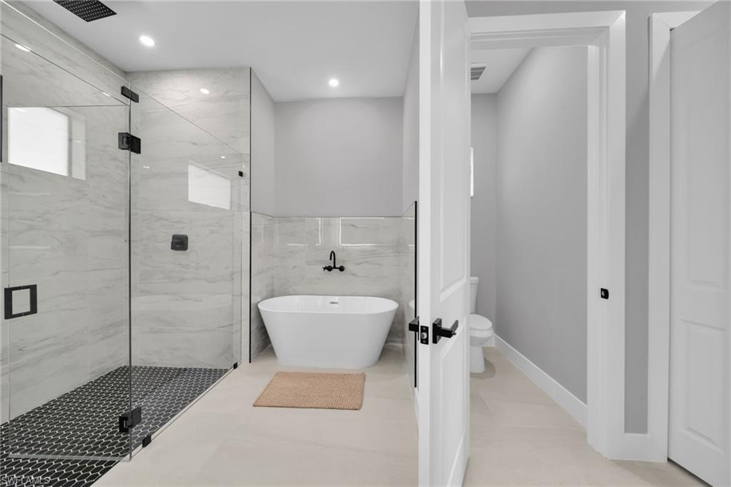 1002 Kanuga St E Property Photo 27