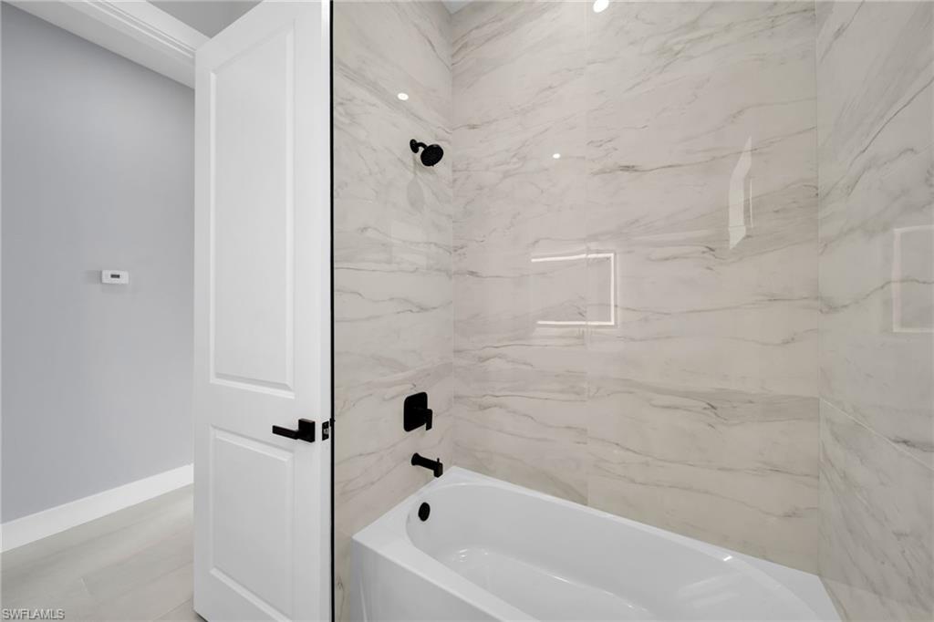 1002 Kanuga St E Property Photo 35