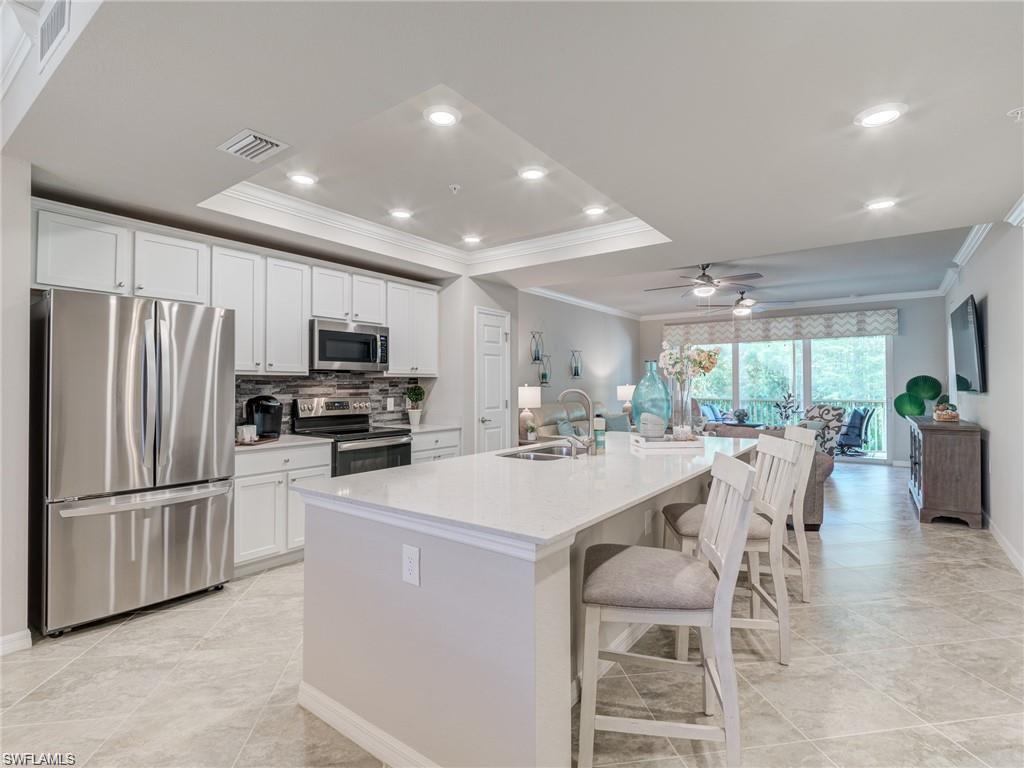 10711 Palazzo Way 203 Property Photo 6