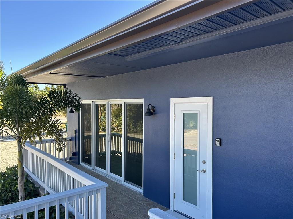 6035 Estero Blvd # 4 Property Photo 5