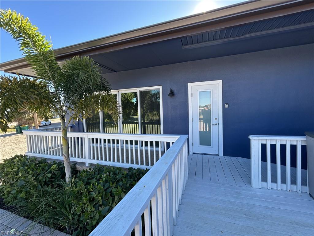 6035 Estero Blvd # 4 Property Photo 8
