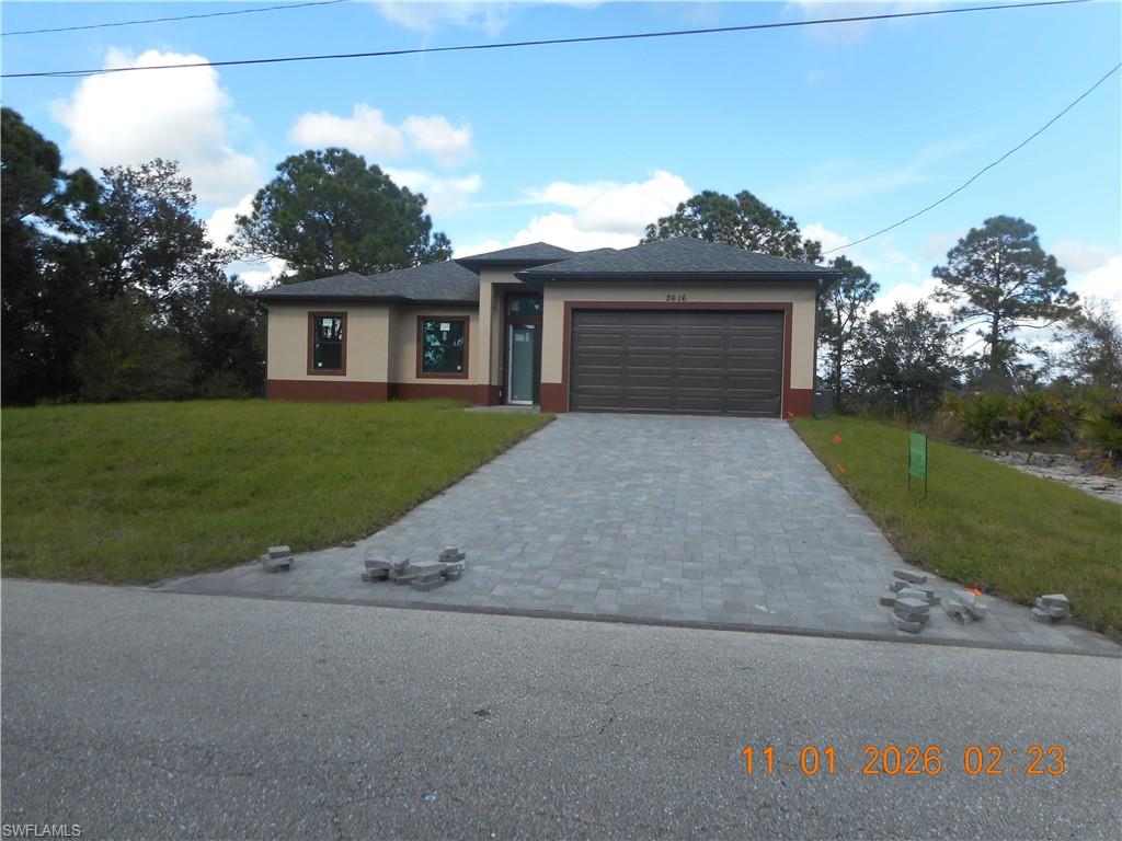2616 38th St W Property Photo 2