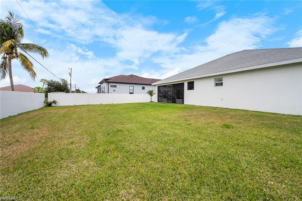 1922 Ne 17th Pl Property Photo 29