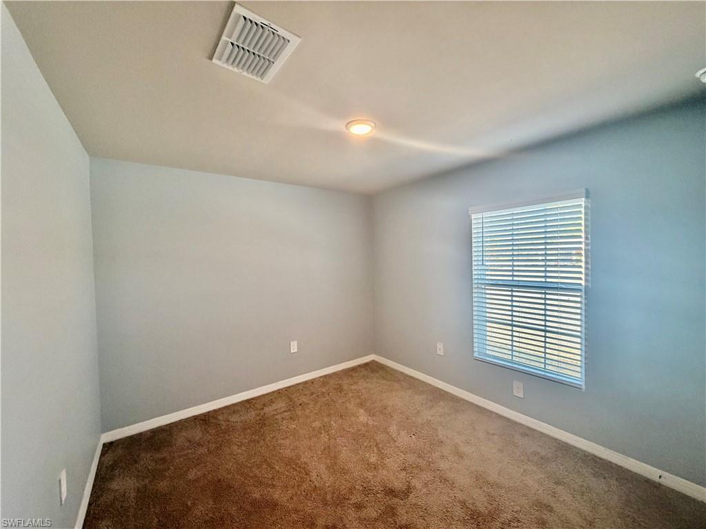 5013 Pinetree Cir Property Photo 4