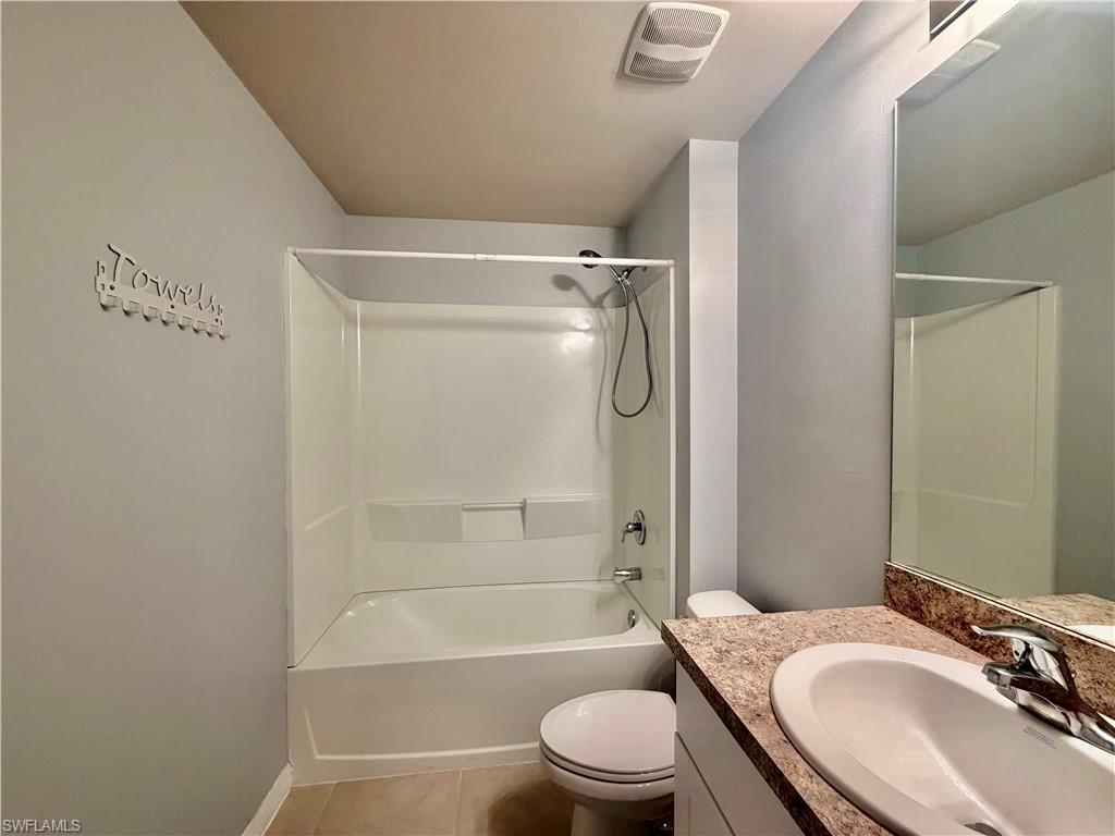 5013 Pinetree Cir Property Photo 6