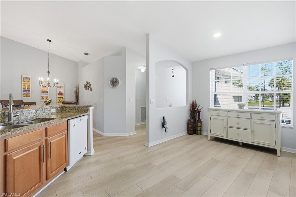 10137 Colonial Country Club Blvd 1103 Property Photo 16