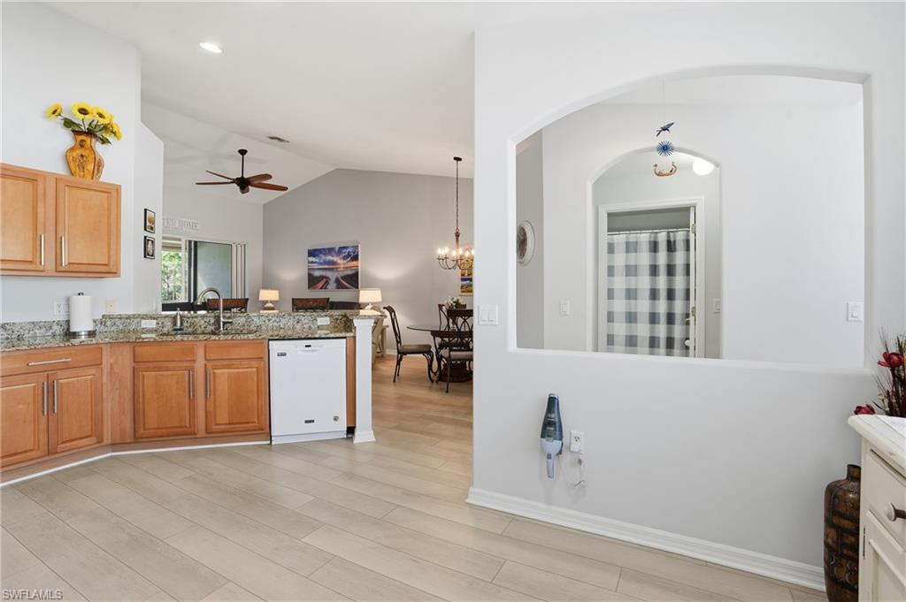 10137 Colonial Country Club Blvd 1103 Property Photo 17