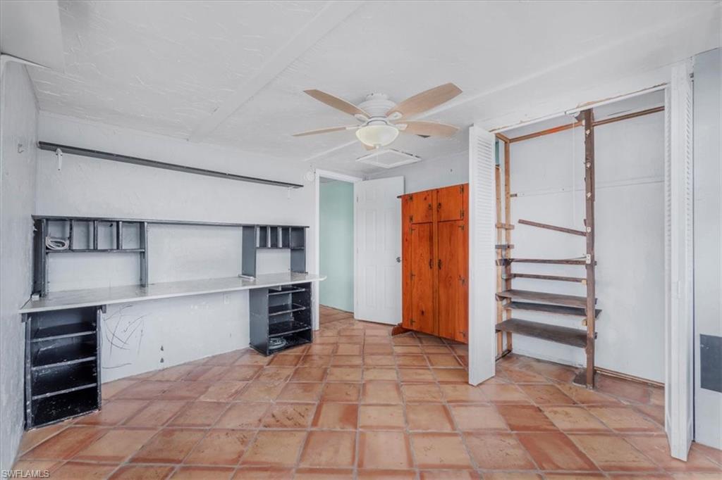 1083 Sunset Strip Property Photo 23
