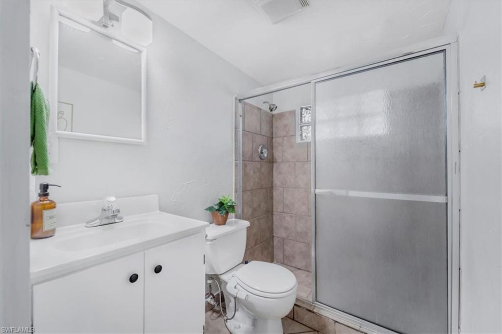 1083 Sunset Strip Property Photo 26