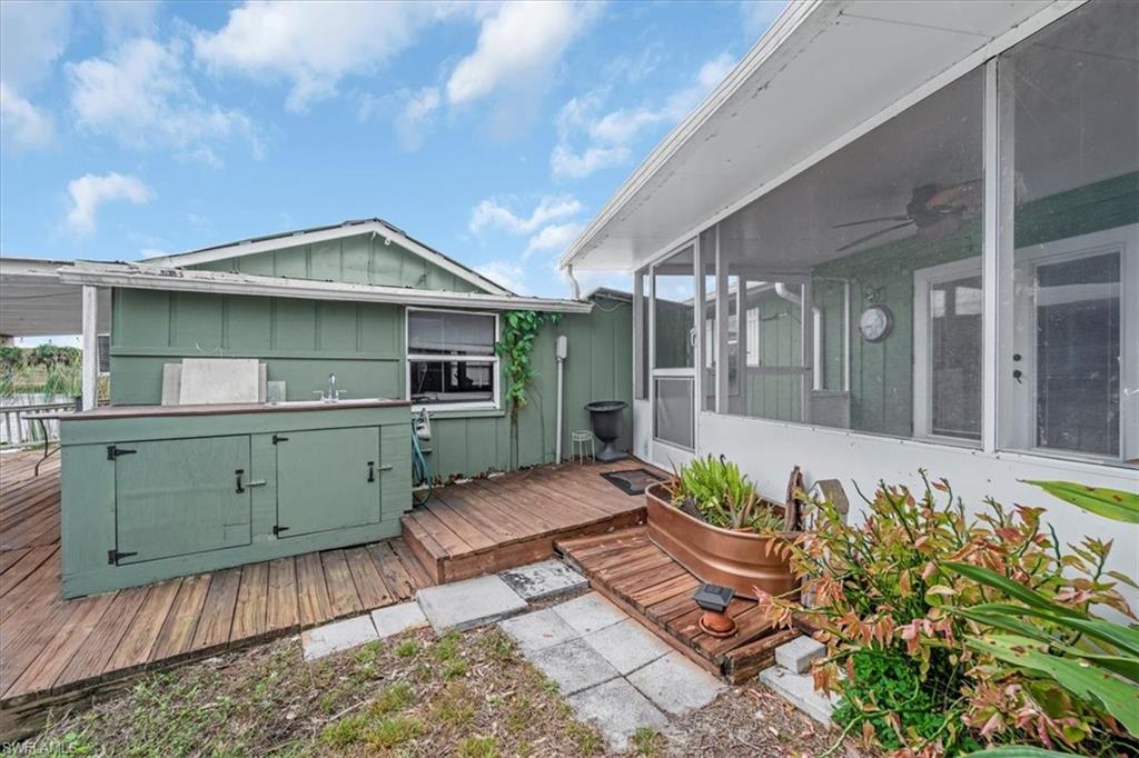 1083 Sunset Strip Property Photo 35
