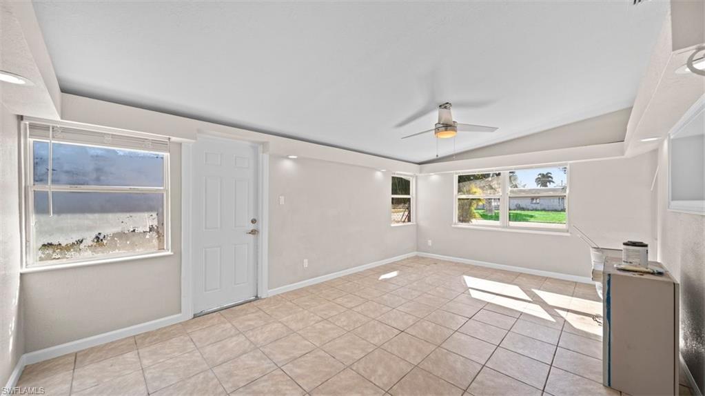 170 Poinsettia Cir Ne Property Photo 18
