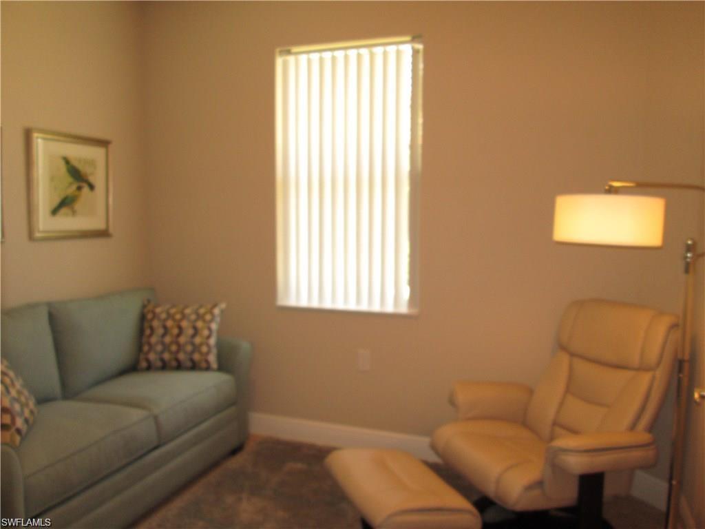 10702 Cetrella Dr Property Photo 7