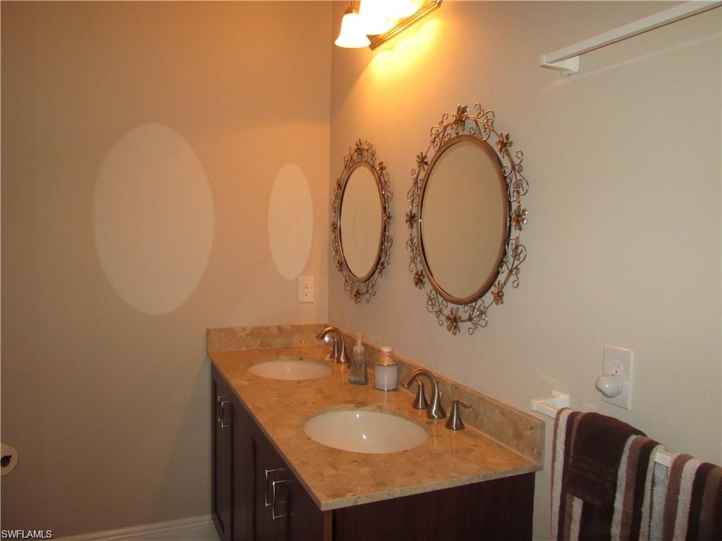 10702 Cetrella Dr Property Photo 9