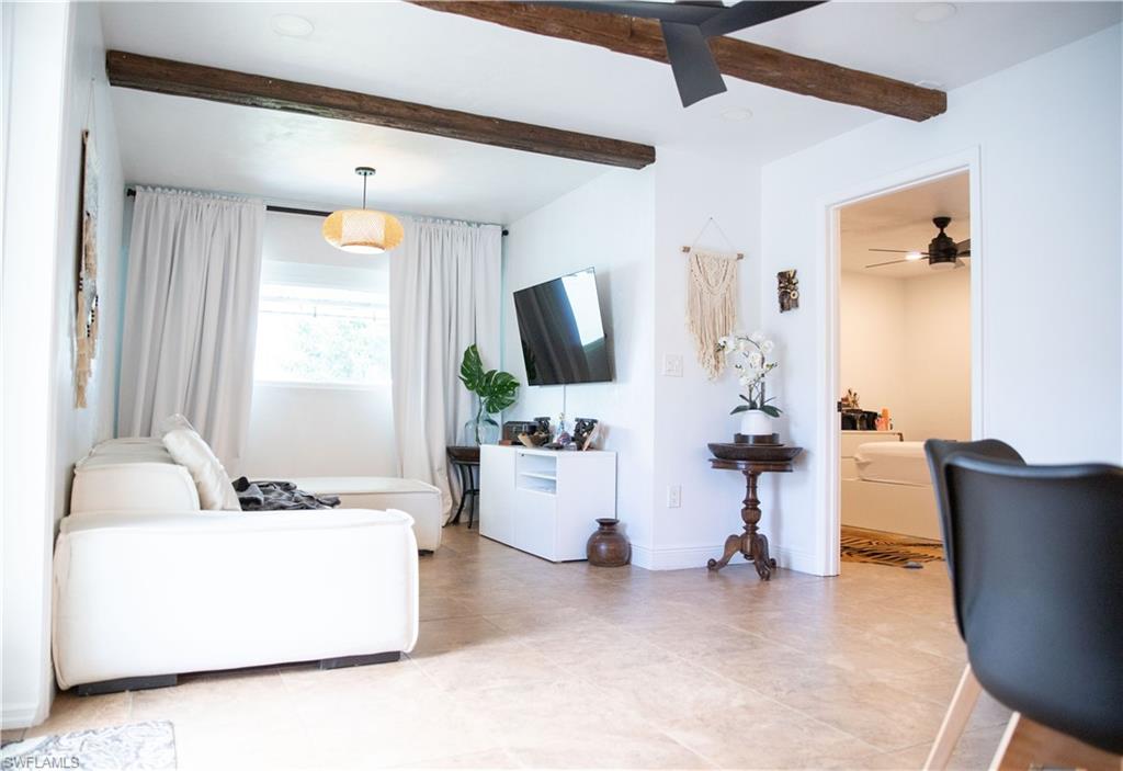 2828 Santa Barbara Blvd Property Photo 20