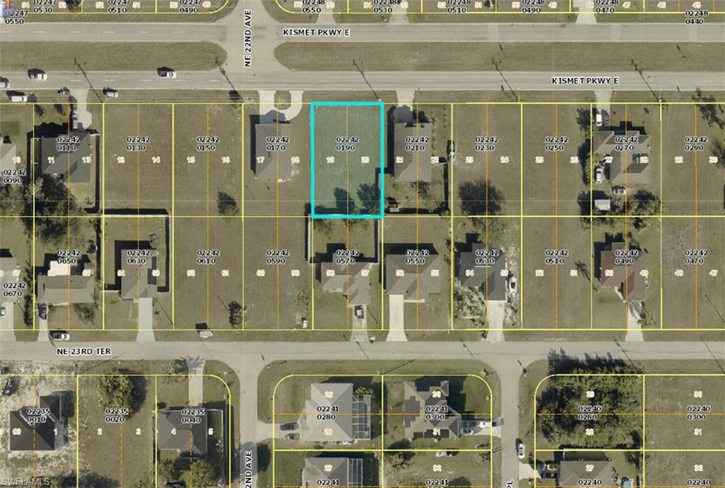 2206 Kismet PKWY E Property Photo 1