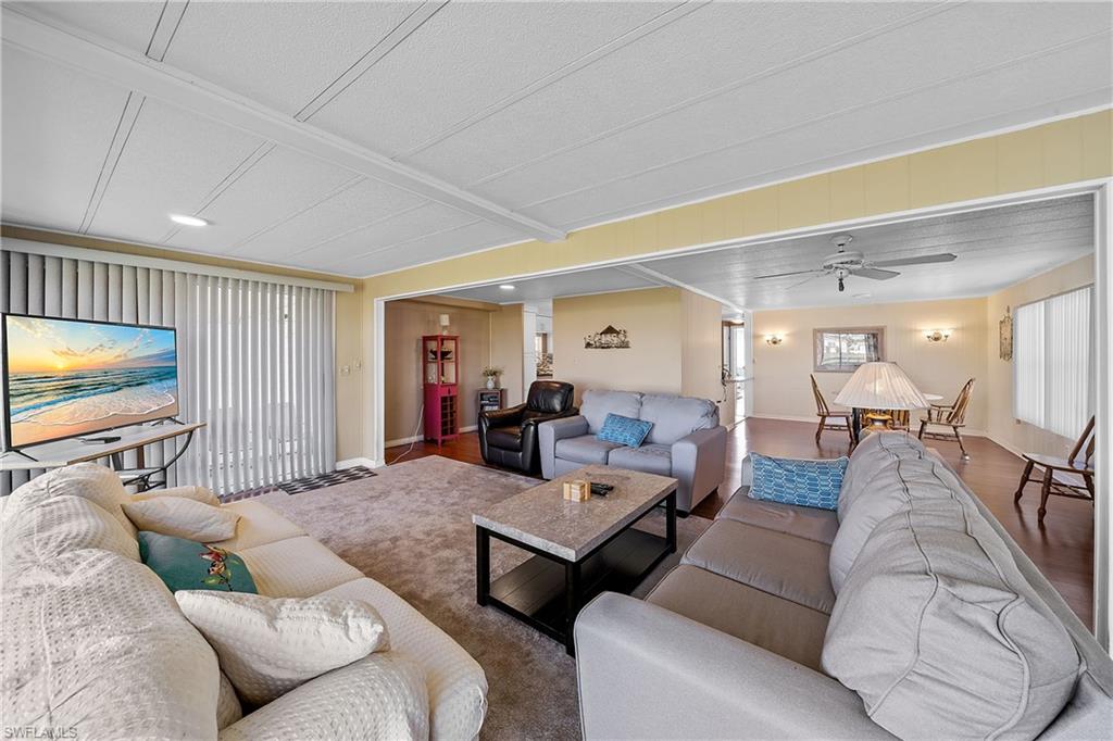 274 Boros Dr Property Photo 21