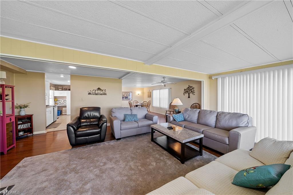 274 Boros Dr Property Photo 22