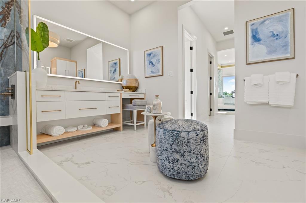 5921 Estero Blvd Property Photo 18