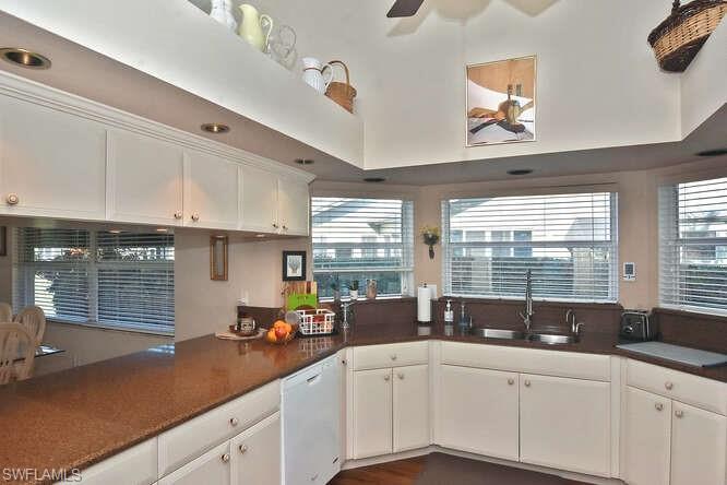 2301 Mcgregor Park Cir Property Photo 31