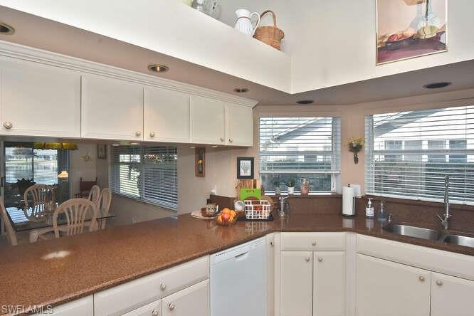 2301 Mcgregor Park Cir Property Photo 32