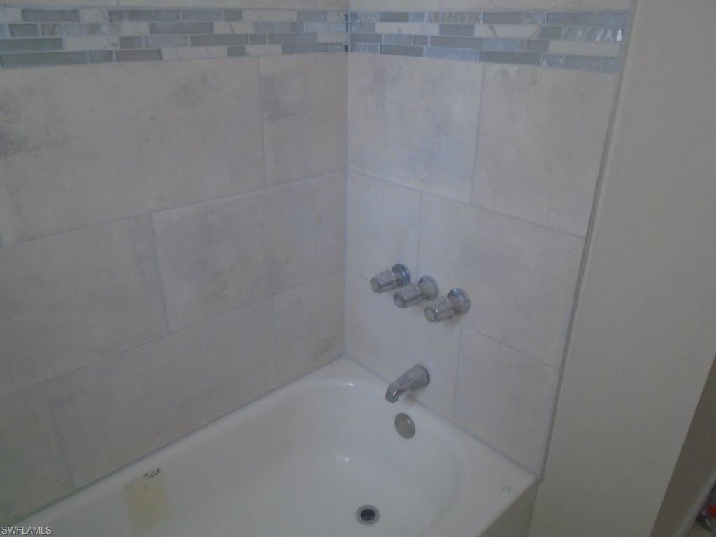 11411 Linda Loma Dr 1-4 Property Photo 4