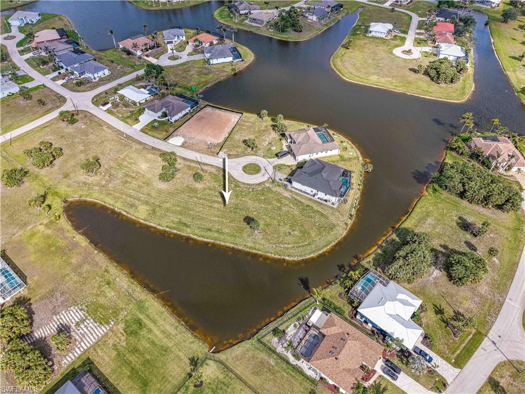 16299 Cayman Ln Property Photo 4