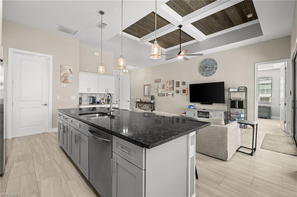 2026003918 Property Photo 10