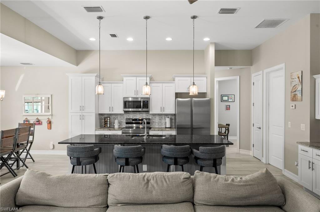 2026003918 Property Photo 16