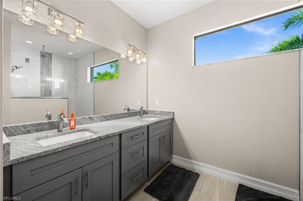 2026003918 Property Photo 33