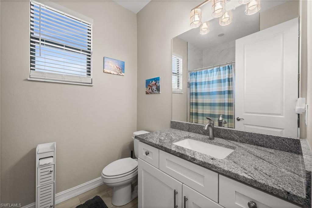 2026003918 Property Photo 38