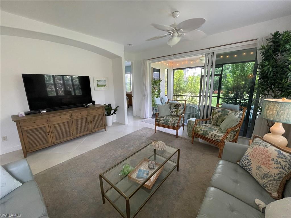 10640 Camarelle Cir Property Photo 11