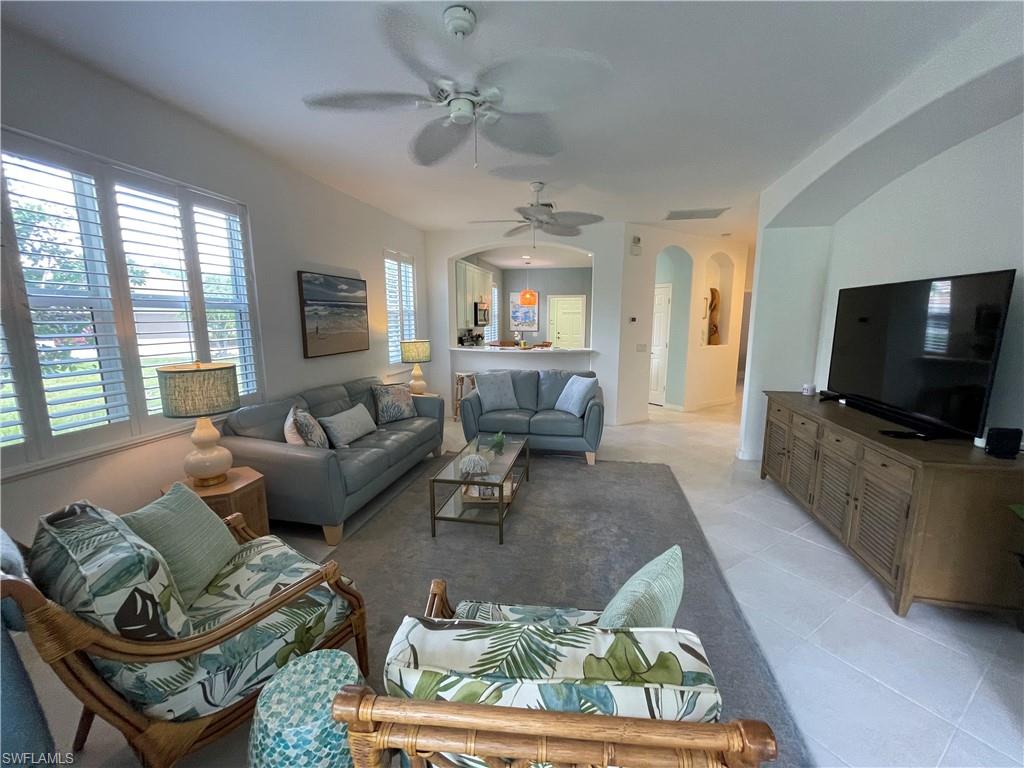 10640 Camarelle Cir Property Photo 18