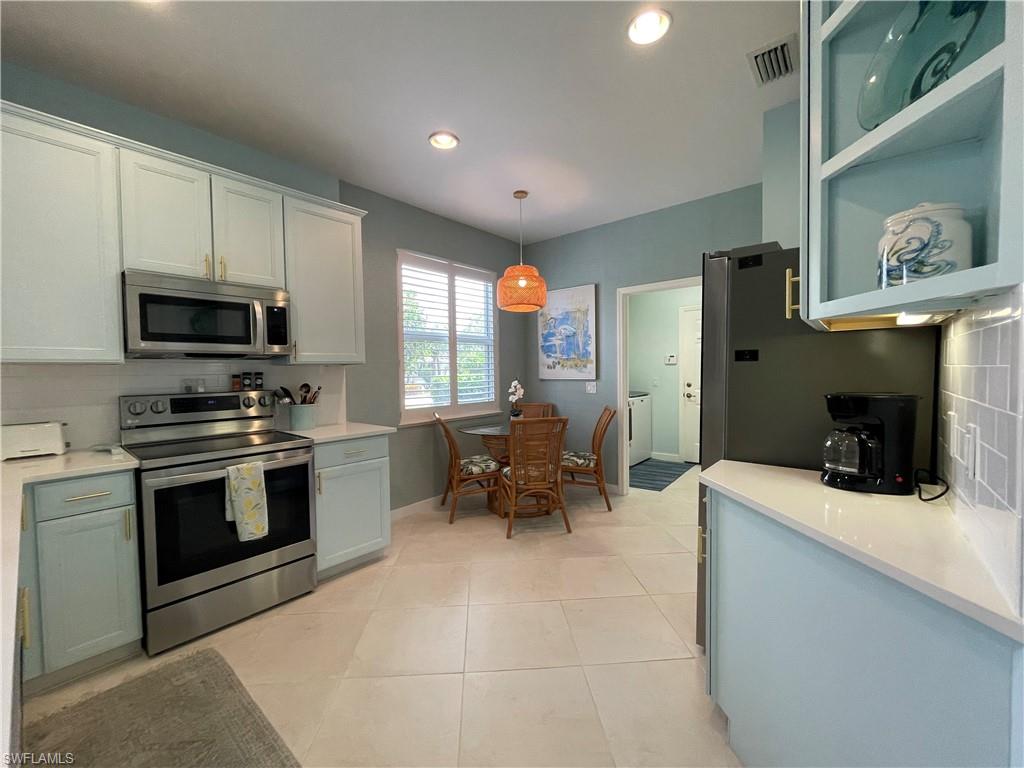 10640 Camarelle Cir Property Photo 19