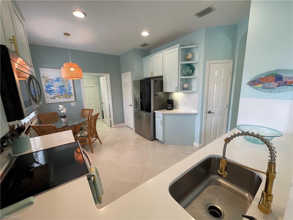 10640 Camarelle Cir Property Photo 26