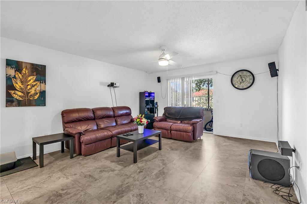 10772 La Placida Dr 7-203 Property Photo 7